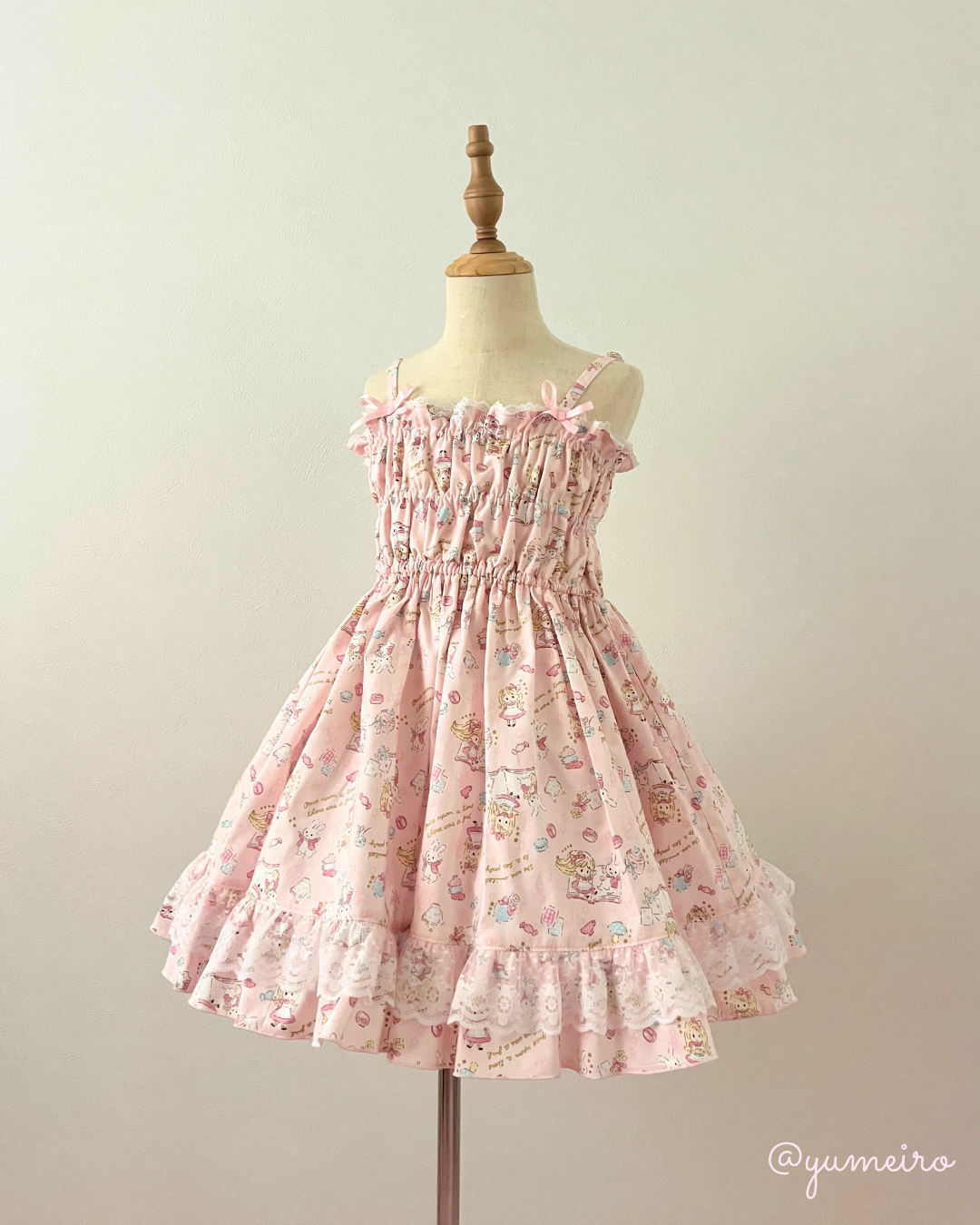 シャーリングワンピース♡アリスのお茶会(120cm)